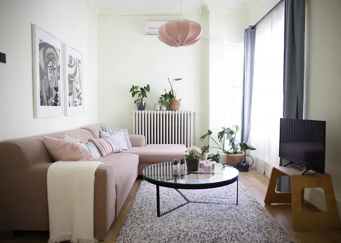 Apartment Vibrant Flat With Excellent Location In Beyoglu